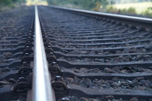 В Бурятии из-за невнимательности машиниста локомотив врезался в грузовой поезд
