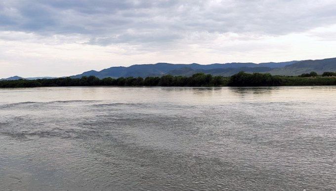 В Бурятии нашли тело утонувшего в реке 15-летнего мальчика